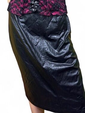 Vtg y2k / 90s PVC pencil skirt juniors size 7